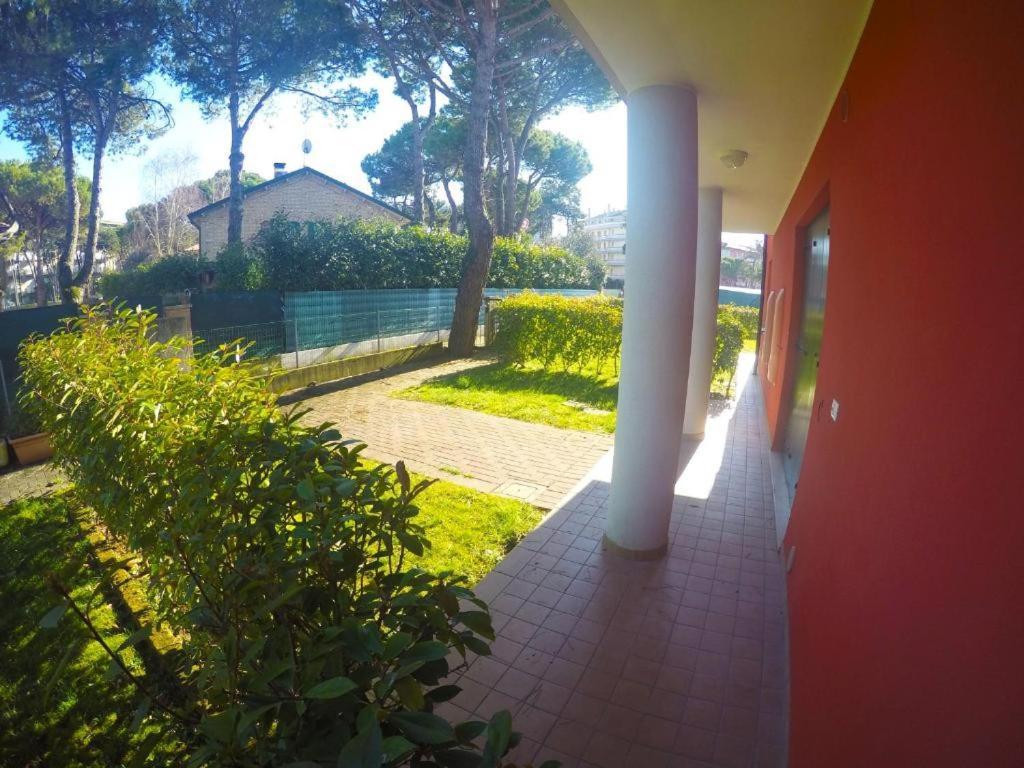 Residence Le Piramidi - Agenzia Cocal Caorle Kültér fotó